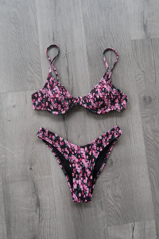 Black And Pink Floral Scrunch Bikini Top