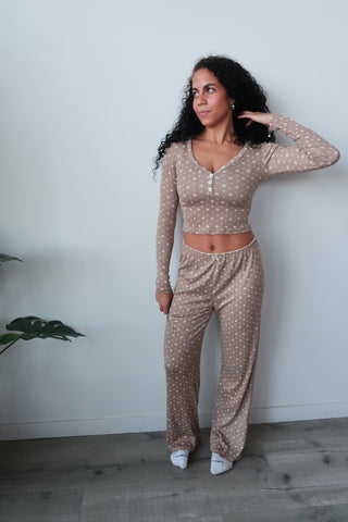 Cinnamon Petals Emma Lounge Henley