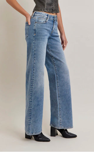 Hidden Nori Medium Dark Mid Rise Wide Leg