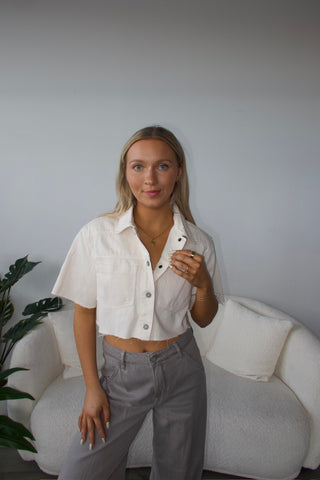 Hidden Cream Cropped Denim Shirt