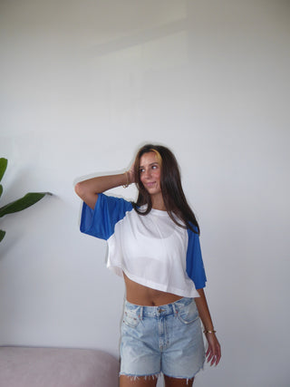 Cropped Jersey With Blue Sleeves