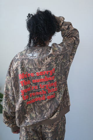 Boys Lie 1-800 Manhunt Kara Crewneck