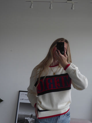 America Graphic Long Sleeve Crewneck