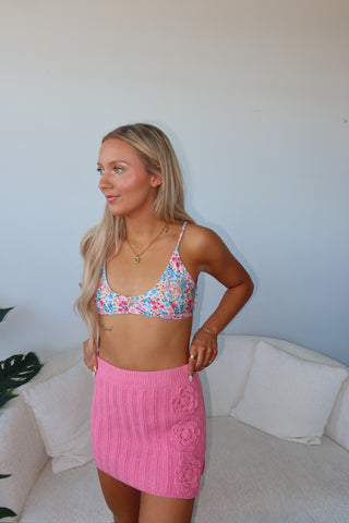Knit Pink Skirt With Flower Detail