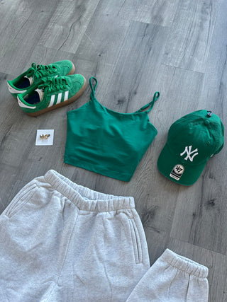 *PRE-ORDER* - Kelly Green Butter Soft Cropped Tank Top