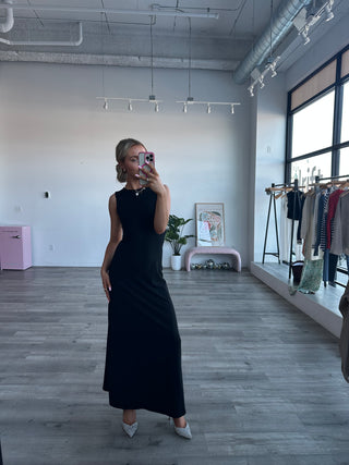 Ribbed Sleeveless Black Maxi Dress
