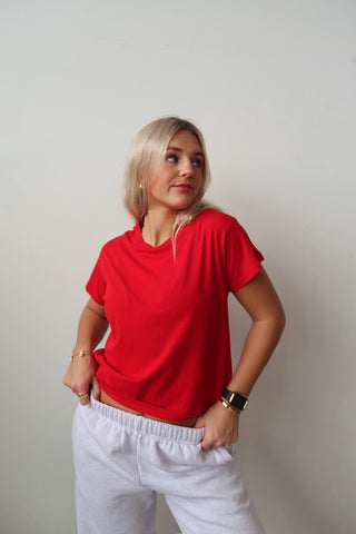 Daydreamer Solid Solo Tee - Fire Red