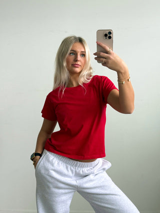 Daydreamer Solid Solo Tee - Fire Red