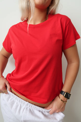 Daydreamer Solid Solo Tee - Fire Red