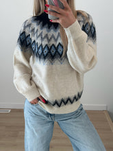 Load image into Gallery viewer, Oversized Cream With Blue Detail Sweater
