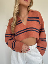 Load image into Gallery viewer, Cropped Collared Sweater With Stripes
