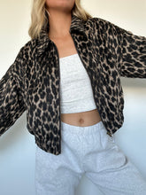 Load image into Gallery viewer, Leopard Print Jacket
