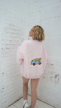 Load image into Gallery viewer, Blush Pink Embroider Van Star Crewneck
