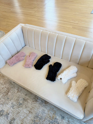 Ivory Fur Convertible Mittens