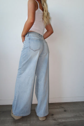 Hidden Light Wash Super High Rise Nori Jeans