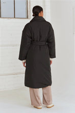 Load image into Gallery viewer, Long Black Puffer Coat
