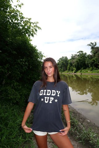 “Giddy Up” Graphic Tee