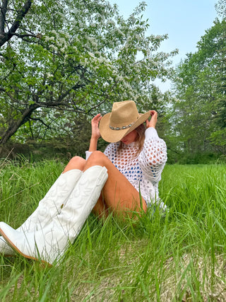 Natural Tan Cowgirl Hat With Turquoise Band