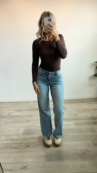 Hidden Logan Vintage Wash Stretch Mid-Rise Dad Jeans