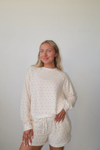 Vintage Flower Cloud Lounge Crewneck