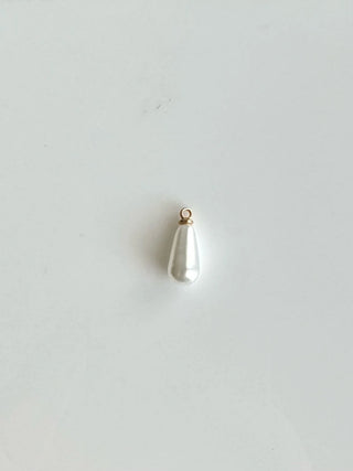 Teardrop Pearl Charm (Gold)