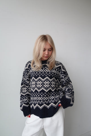 Snowflake Pattern Chunky Knit Sweater