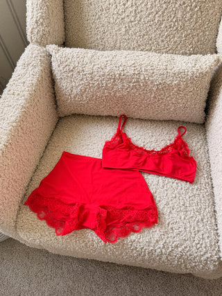 Luxe Lace Boyshort - Cherry