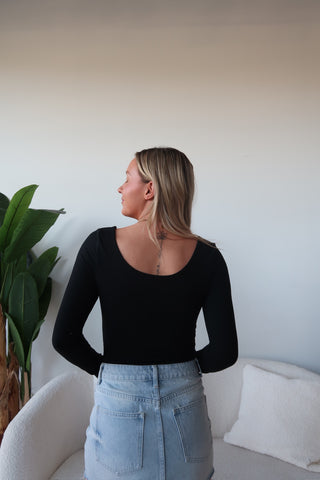 Black Butter Soft Round Neck Long Sleeve Top