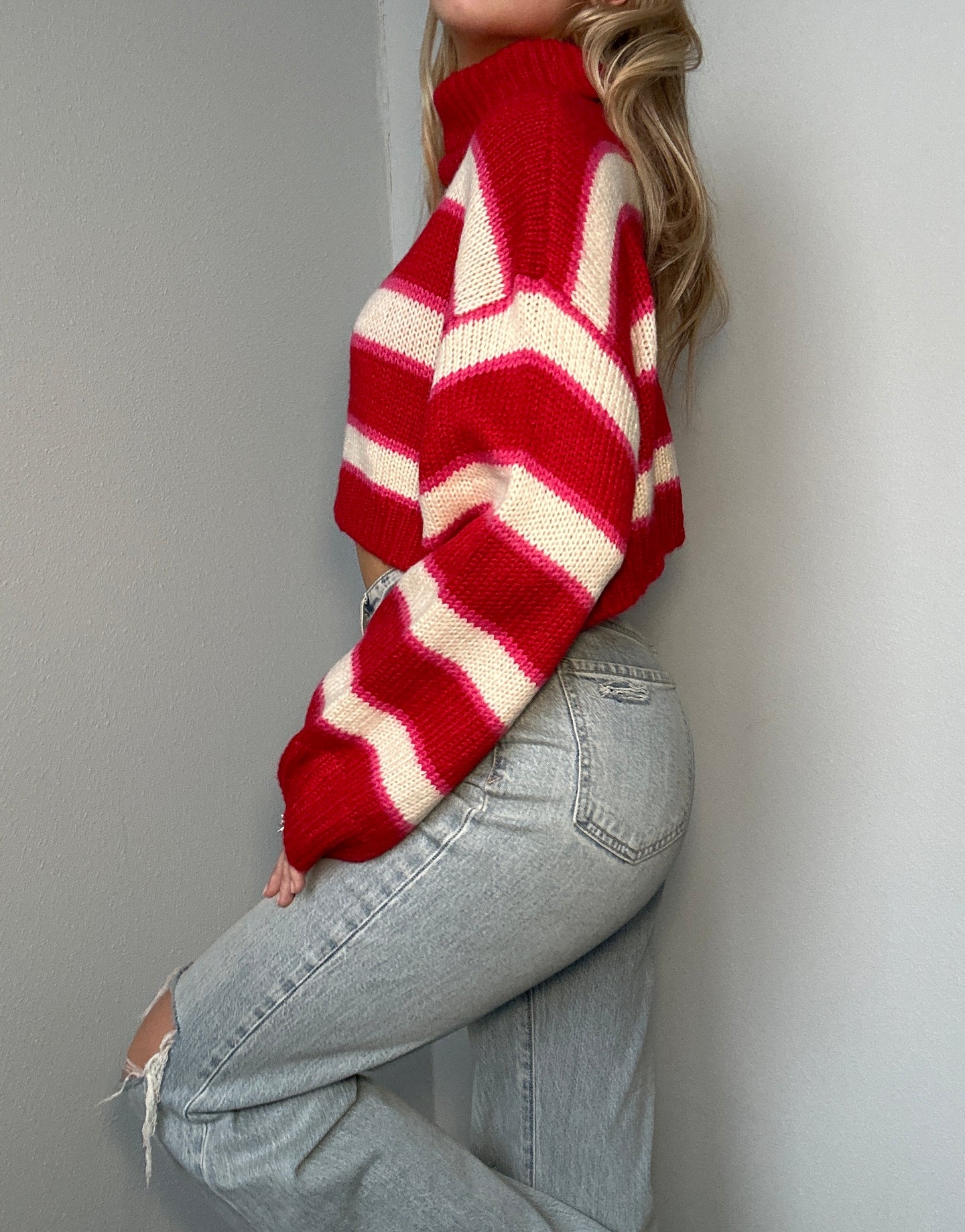 Cropped Turtleneck Stripe Sweater
