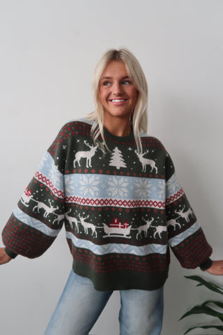 Green Reindeer Pattern Christmas Sweater