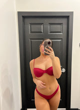 Load image into Gallery viewer, Underwire Bikini Top
