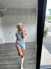 Load image into Gallery viewer, DAZE Denim Topanga Short Sleeve Romper
