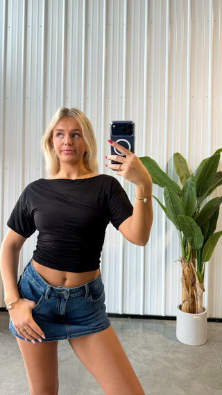 Ruched Black Boat Neck Short Sleeve Top