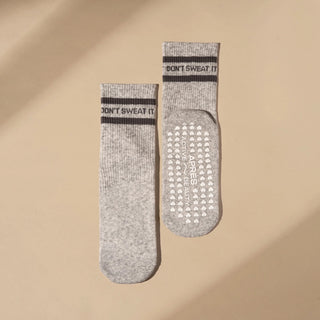 Après Beauty Soft Grey Pilates Grip Socks