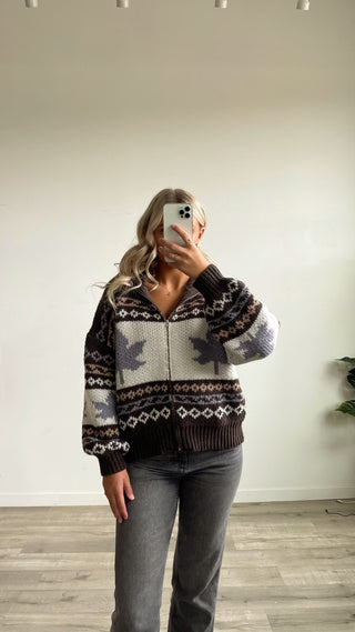 Brown Leaf Pattern Zip-Up Sweater