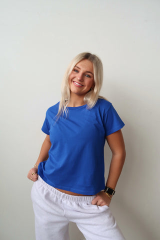 Daydreamer Solid Solo Tee - Ultra Marine