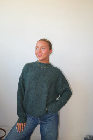 Balsam Green O-Neck Pullover Sweater
