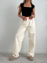 Load image into Gallery viewer, Long Butter Staple Wide Leg Sweatpants
