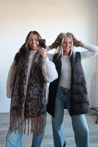 Leopard Cozy Scarf