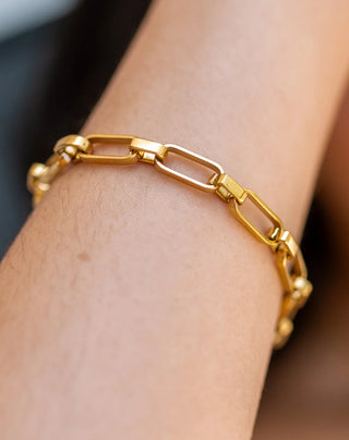 Gold Everly Bracelet - Water Resistant