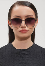Load image into Gallery viewer, Ores Rita Black/Fade Sunglasses

