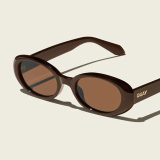 QUAY Chocolate Frame / Brown Lens - Felt Cute