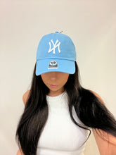 Load image into Gallery viewer, Blue and White New York Yankees 47’ Brand Baseball Hat
