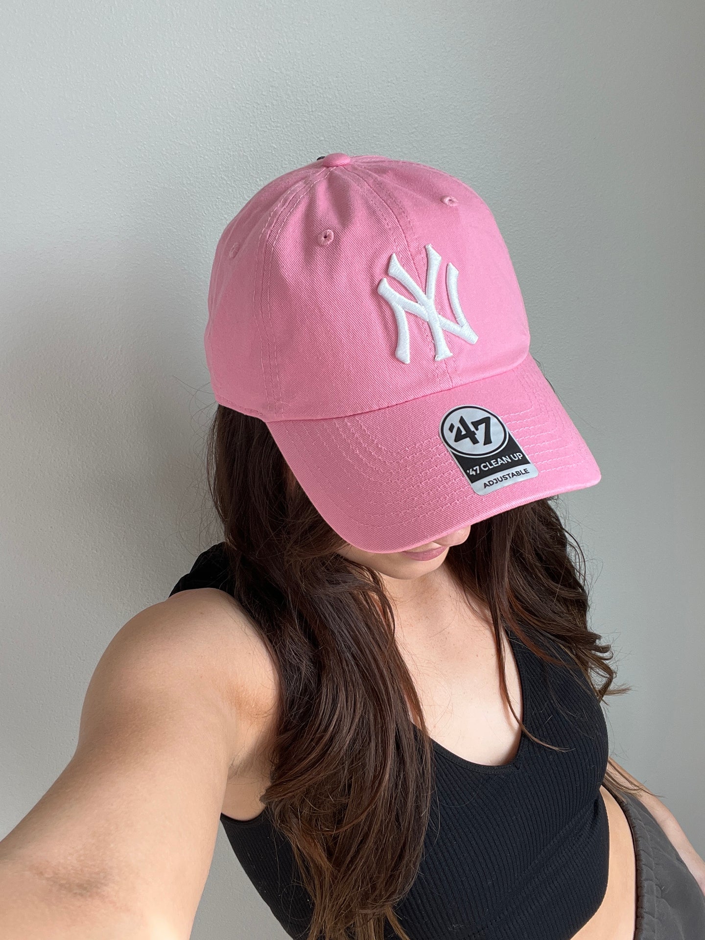 Pink and White New York Yankees ‘47 Brand Baseball Hat