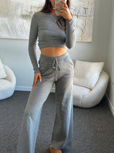 Load image into Gallery viewer, Grey Drawstring Sweater Pants
